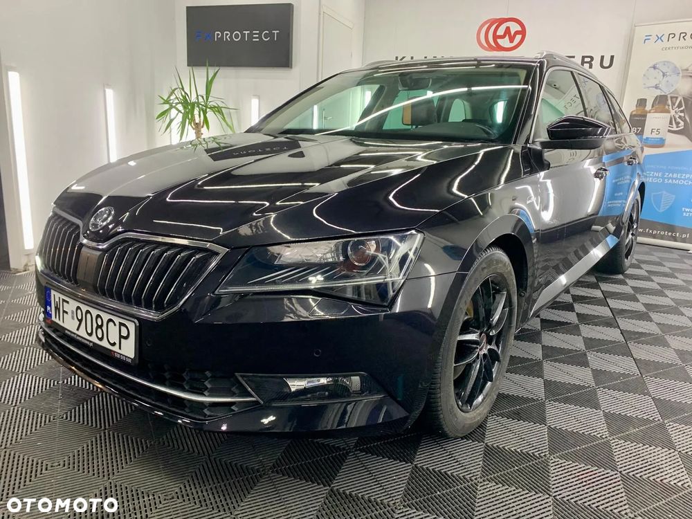 Skoda Superb 2.0 TDI L&K DSG - 2