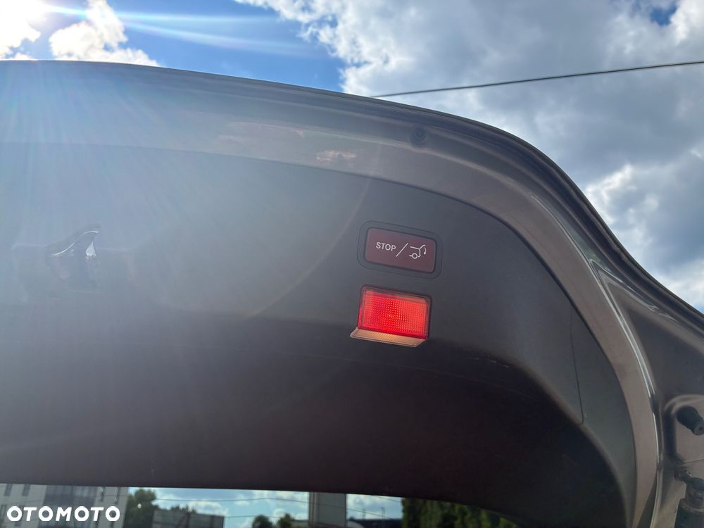 Mercedes-Benz CLA 250 4Matic 7G-DCT Sport - 14