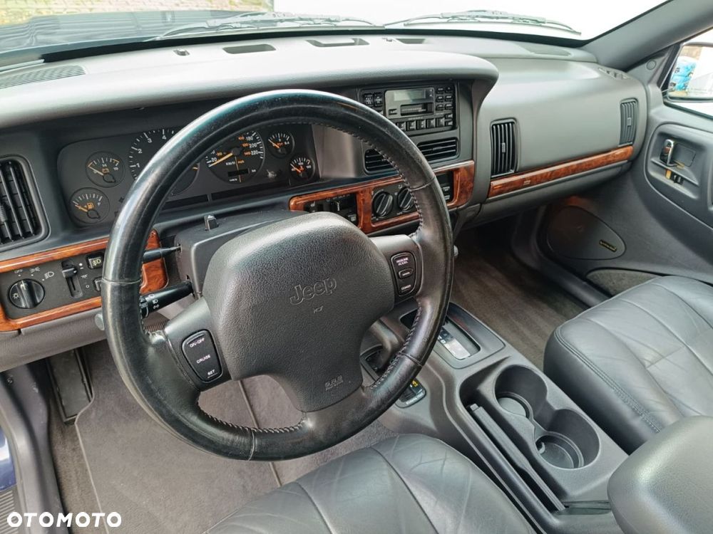 Jeep Grand Cherokee - 7