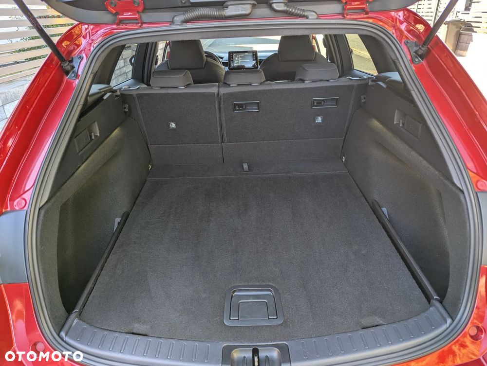 Toyota Corolla 1.8 Hybrid Comfort - 12