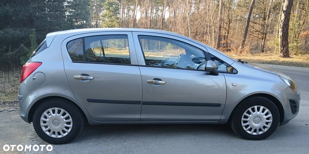 Opel Corsa 1.2 16V Enjoy - 3