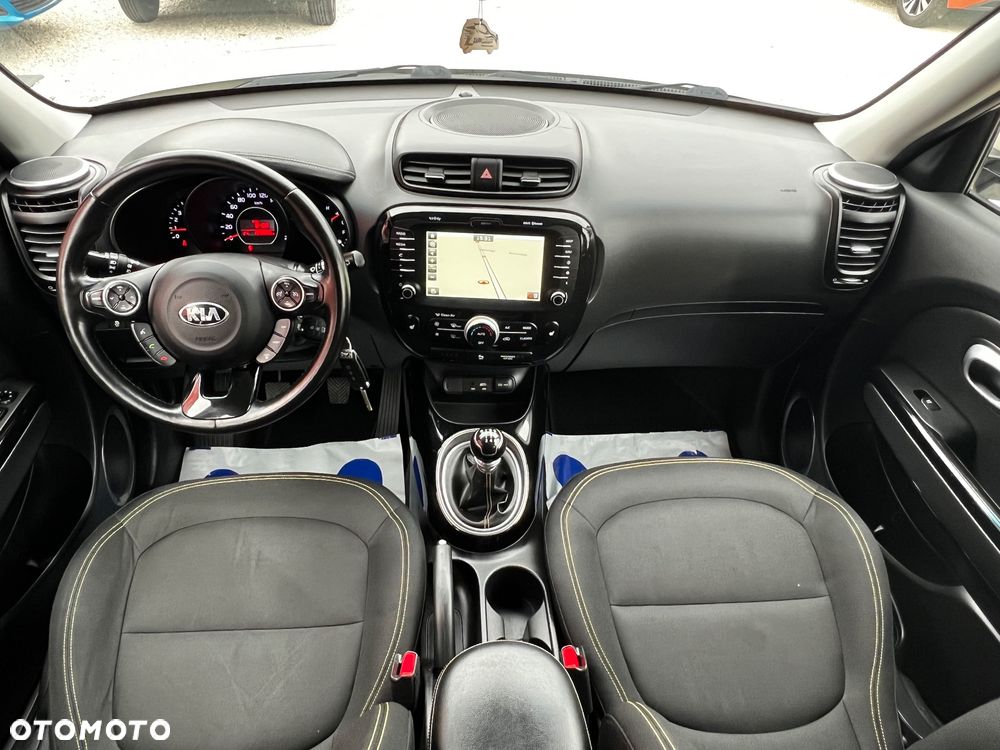 Kia Soul 1.6 CRDI Attract - 12