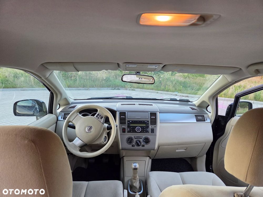 Nissan Tiida 1.6 Visia AC/CD - 9