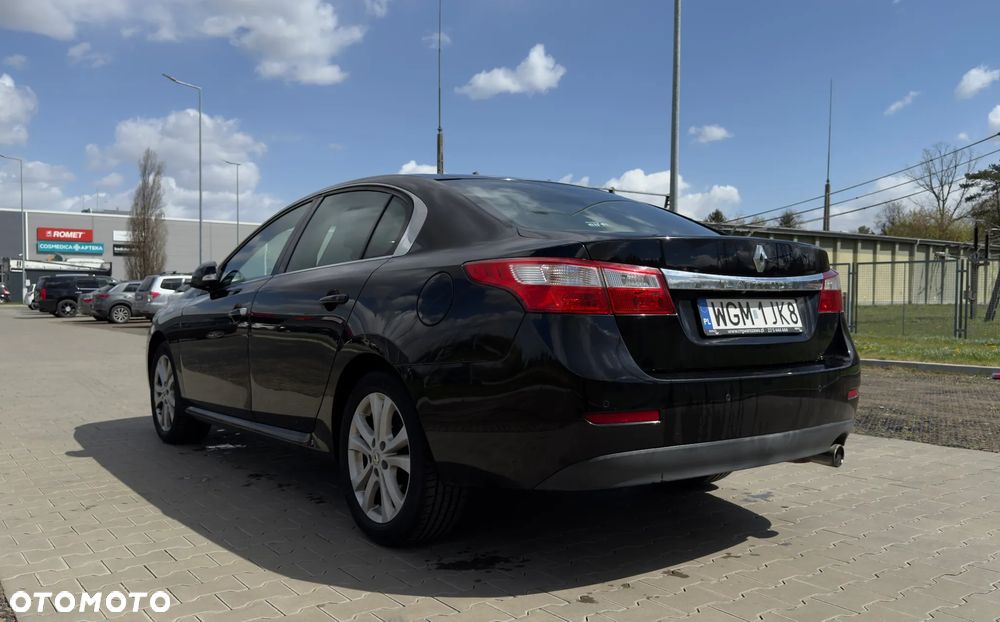 Renault Latitude 2.0 Privilege Etanol - 7