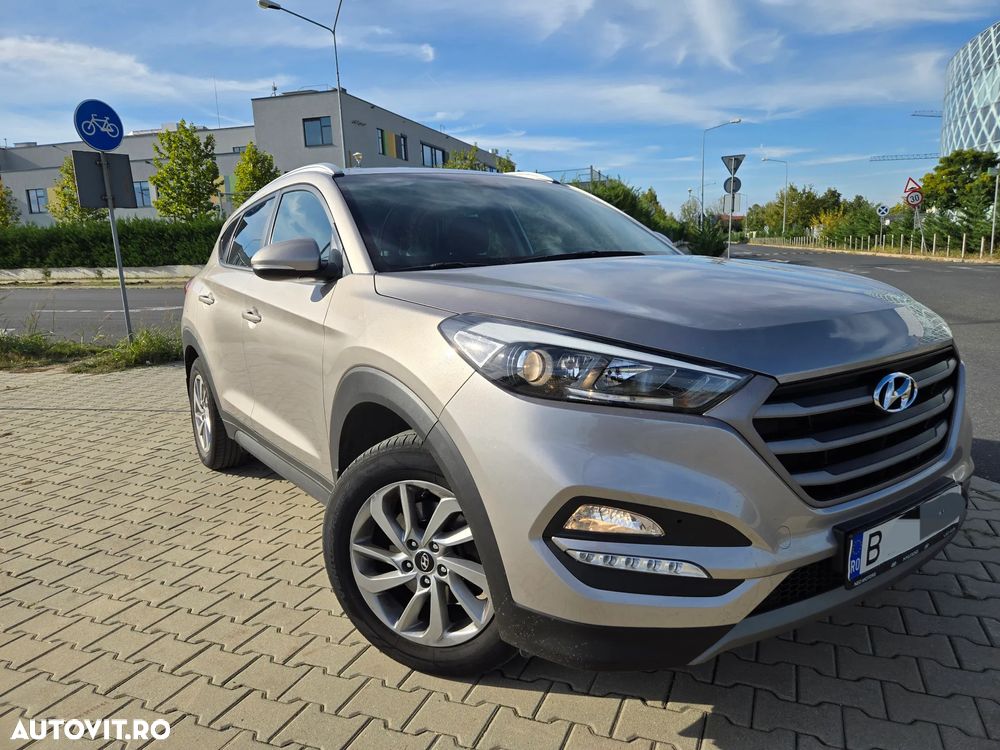 Hyundai Tucson - 2