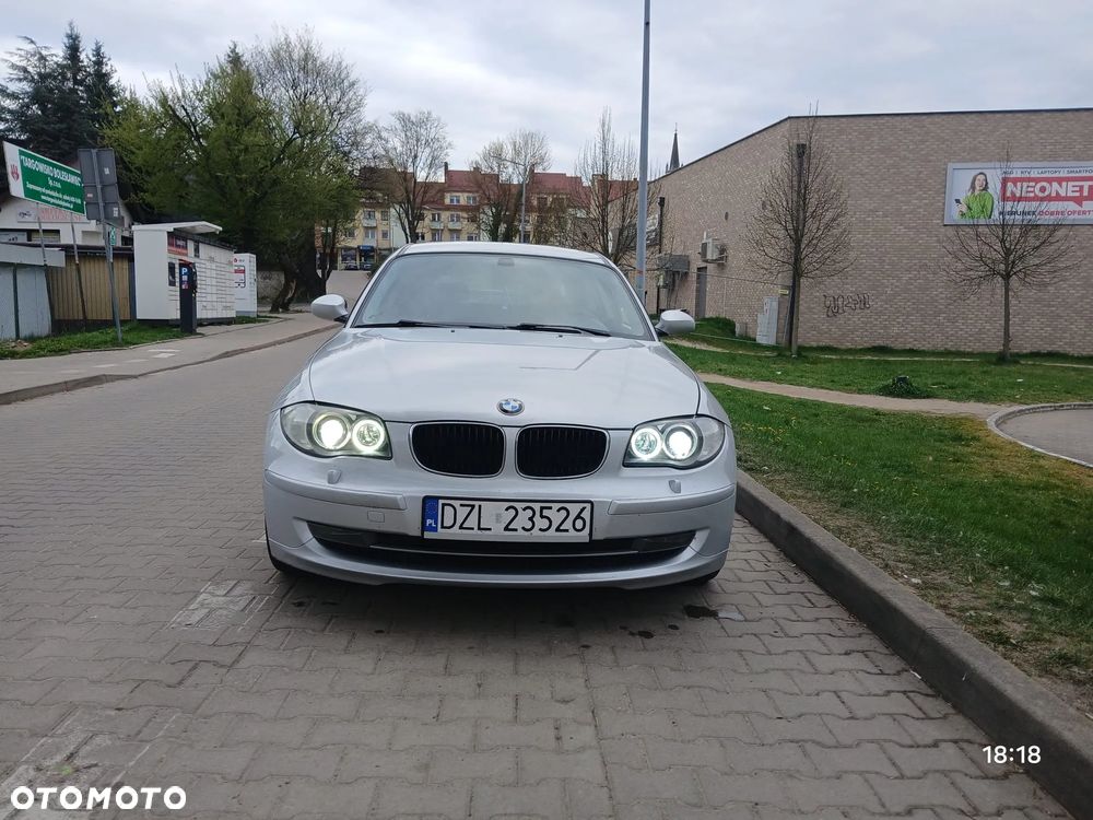 BMW Seria 1 118d DPF - 2