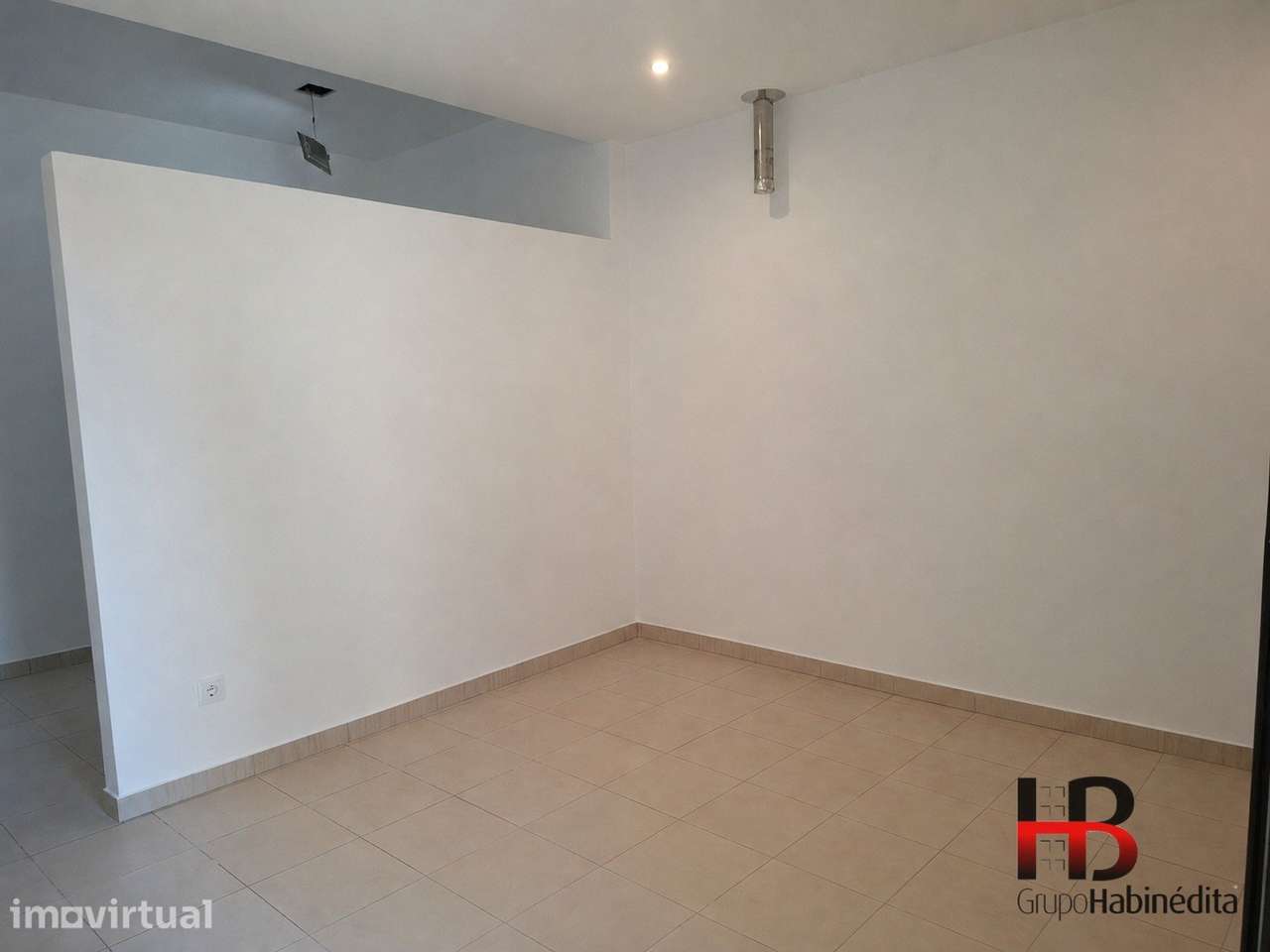 Apartamento T1 Arrendamento em Cedofeita, Santo Ildefonso, Sé, Miragai - Grande imagem: 3/8
