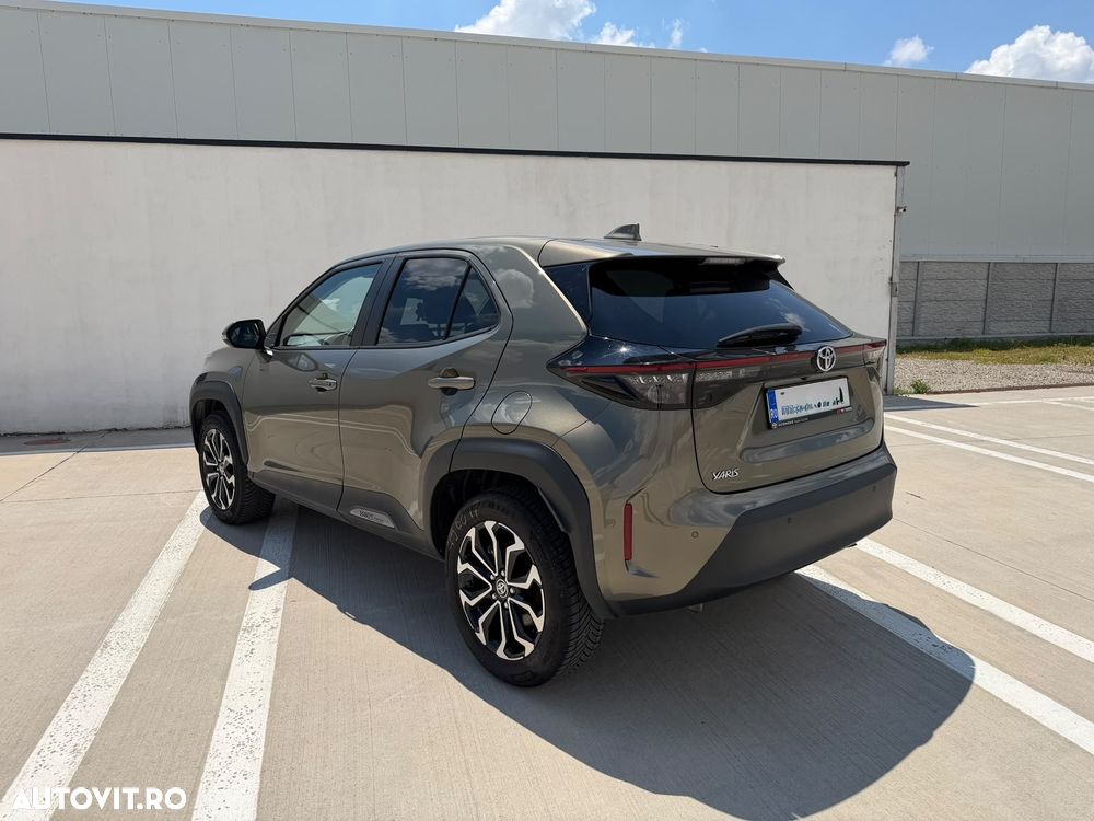 TOYOTA Yaris Cross 2023 — imagine 2