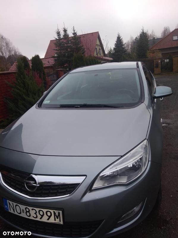 Opel Astra 1.7 CDTI - 4