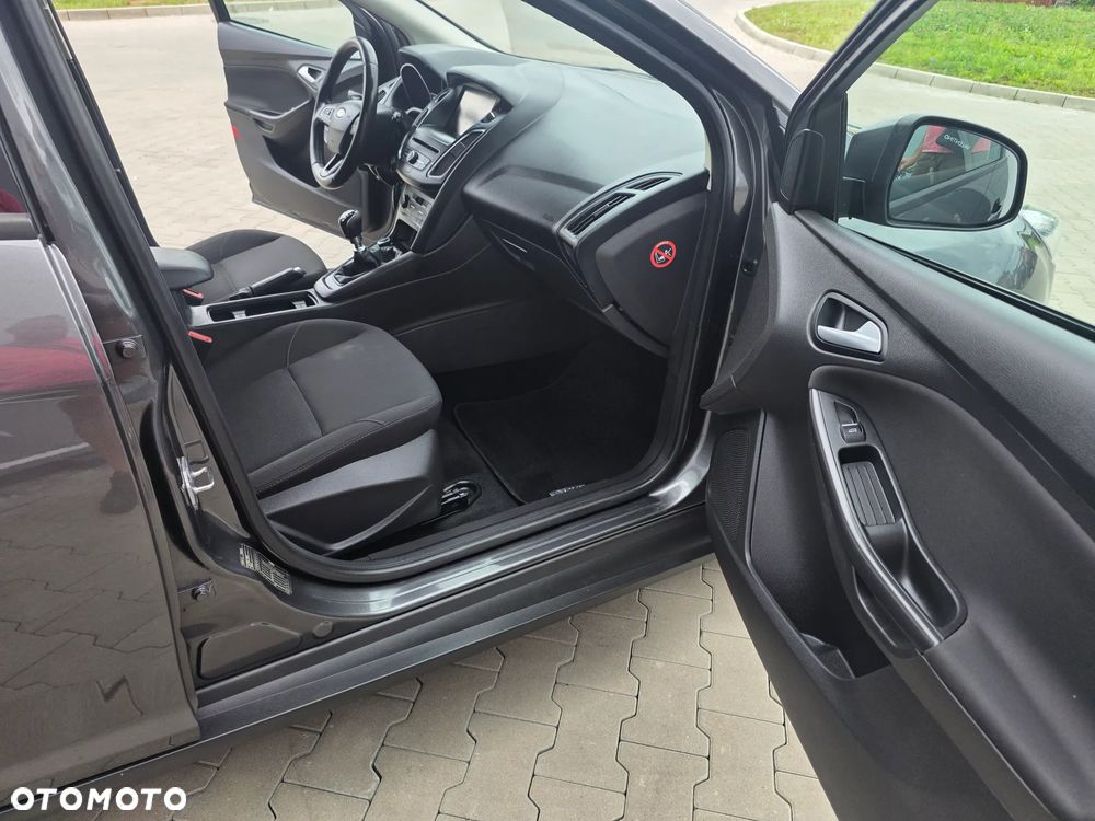 Ford Focus 2.0 TDCi SYNC Edition ASS - 23