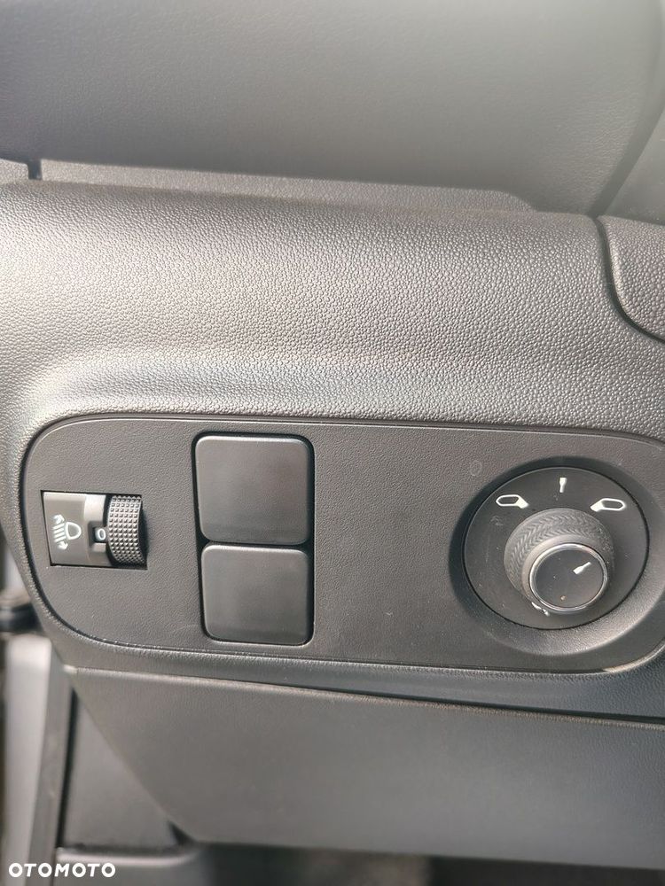 Citroën C3 1.2 PureTech Max EAT6 - 15