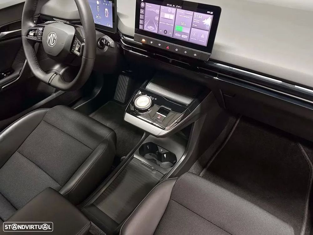 MG MG4 77 kWh Extended Range Luxury - 37