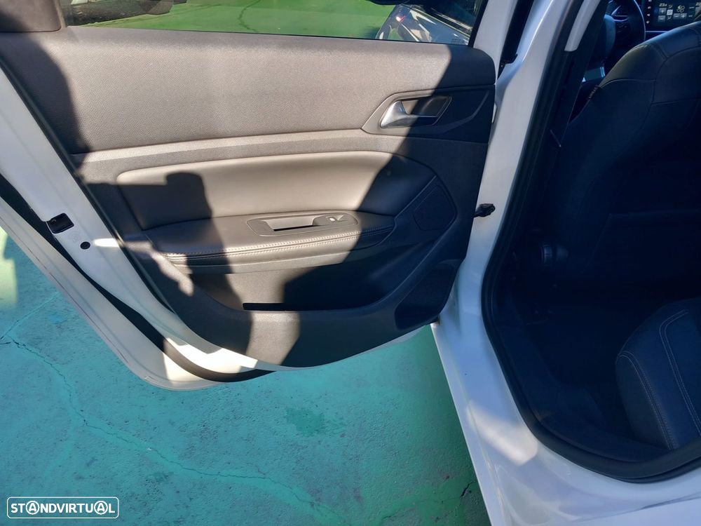 Peugeot 308 SW 2.0 HDi Active - 22