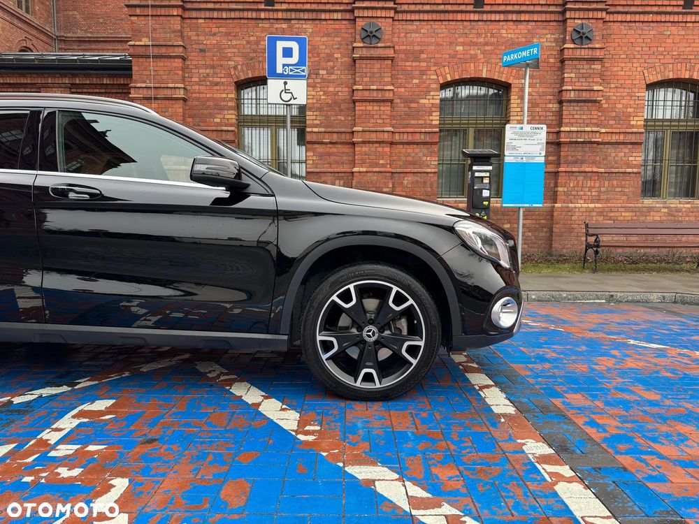 Mercedes-Benz GLA 250 7G-DCT UrbanStyle Edition - 6