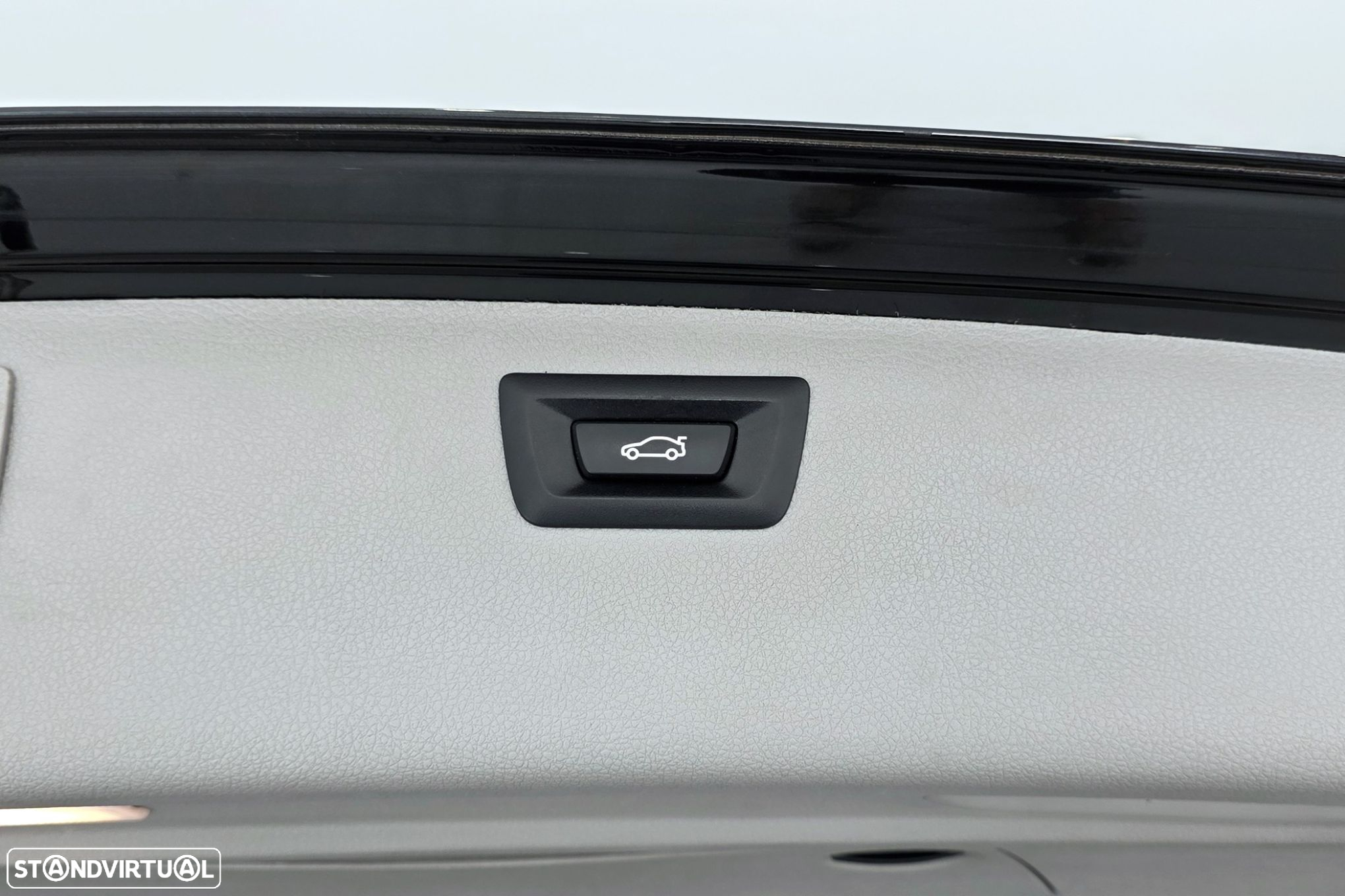 BMW 320 d Touring Aut. Advantage - 12