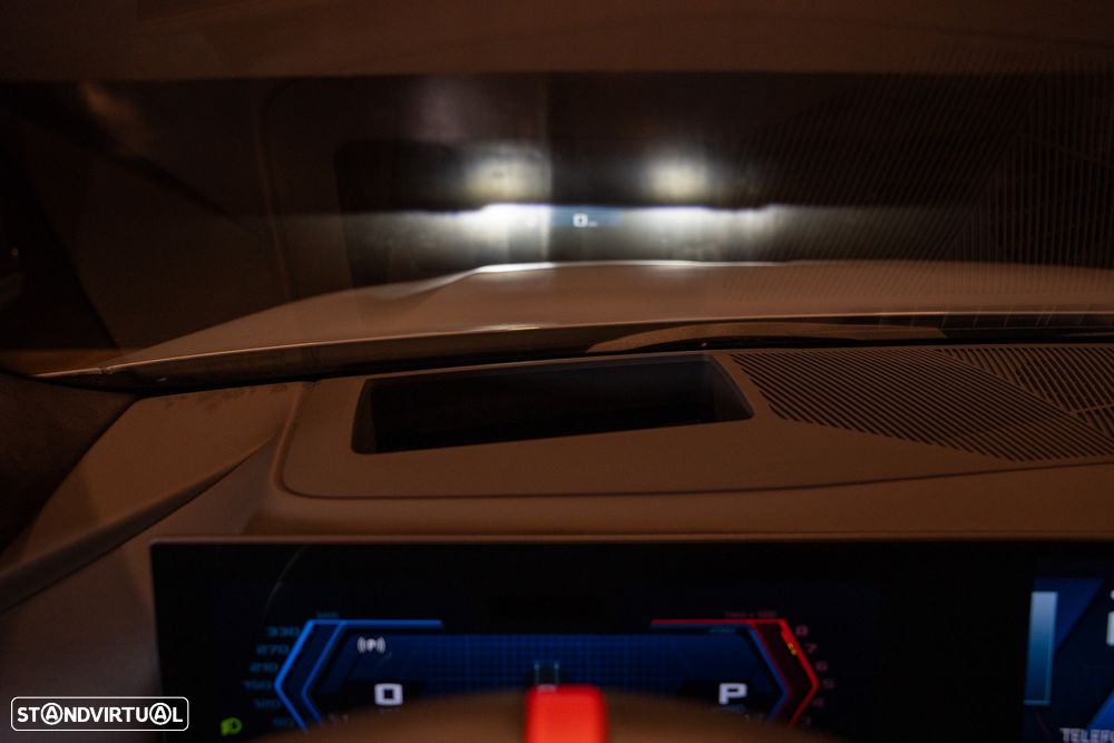 BMW M5 Touring xDrive - 19