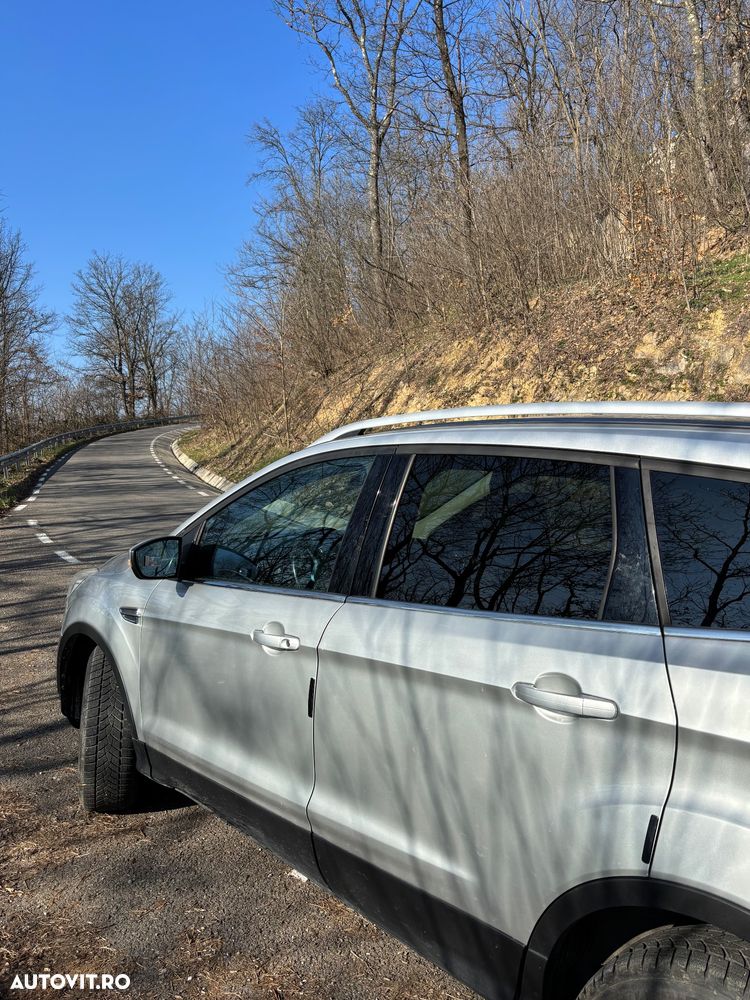 Ford Kuga 2.0 TDCi Powershift 4WD Titanium - 15
