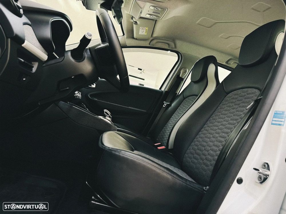 Renault Zoe (s/ Bateria) Exclusive 50 Flex - 13