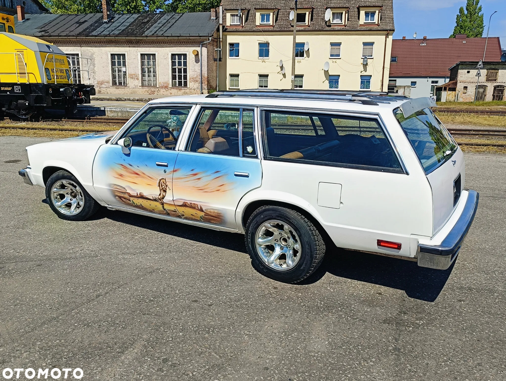 Chevrolet Malibu - 4