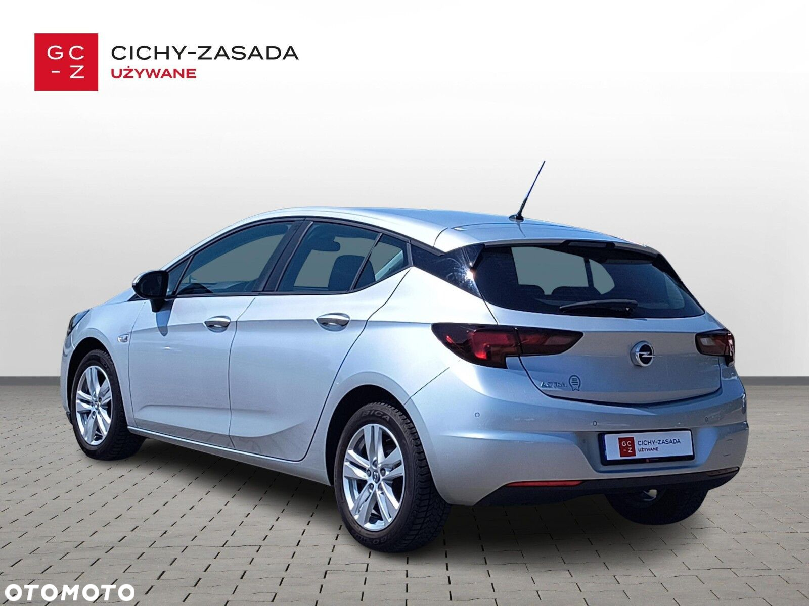 Opel Astra V 1.2 T Edition S&S - 3