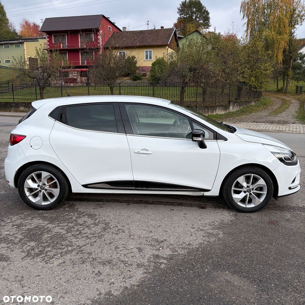 Renault Clio 0.9 Energy TCe Limited - 10