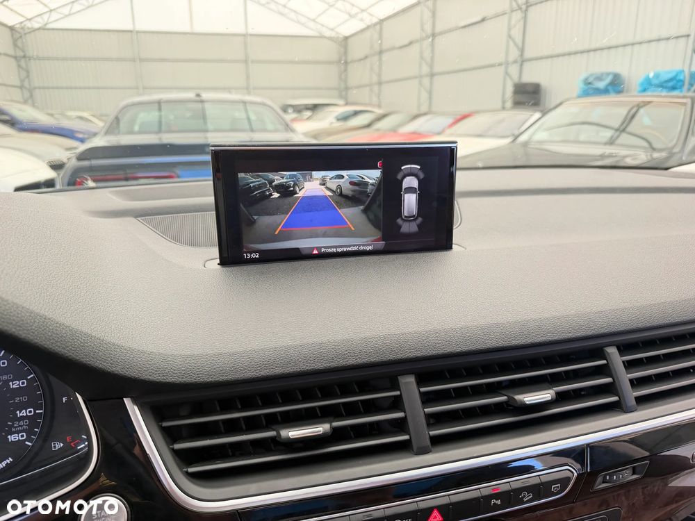 Audi Q7 3.0 TFSI Quattro Tiptronic - 9