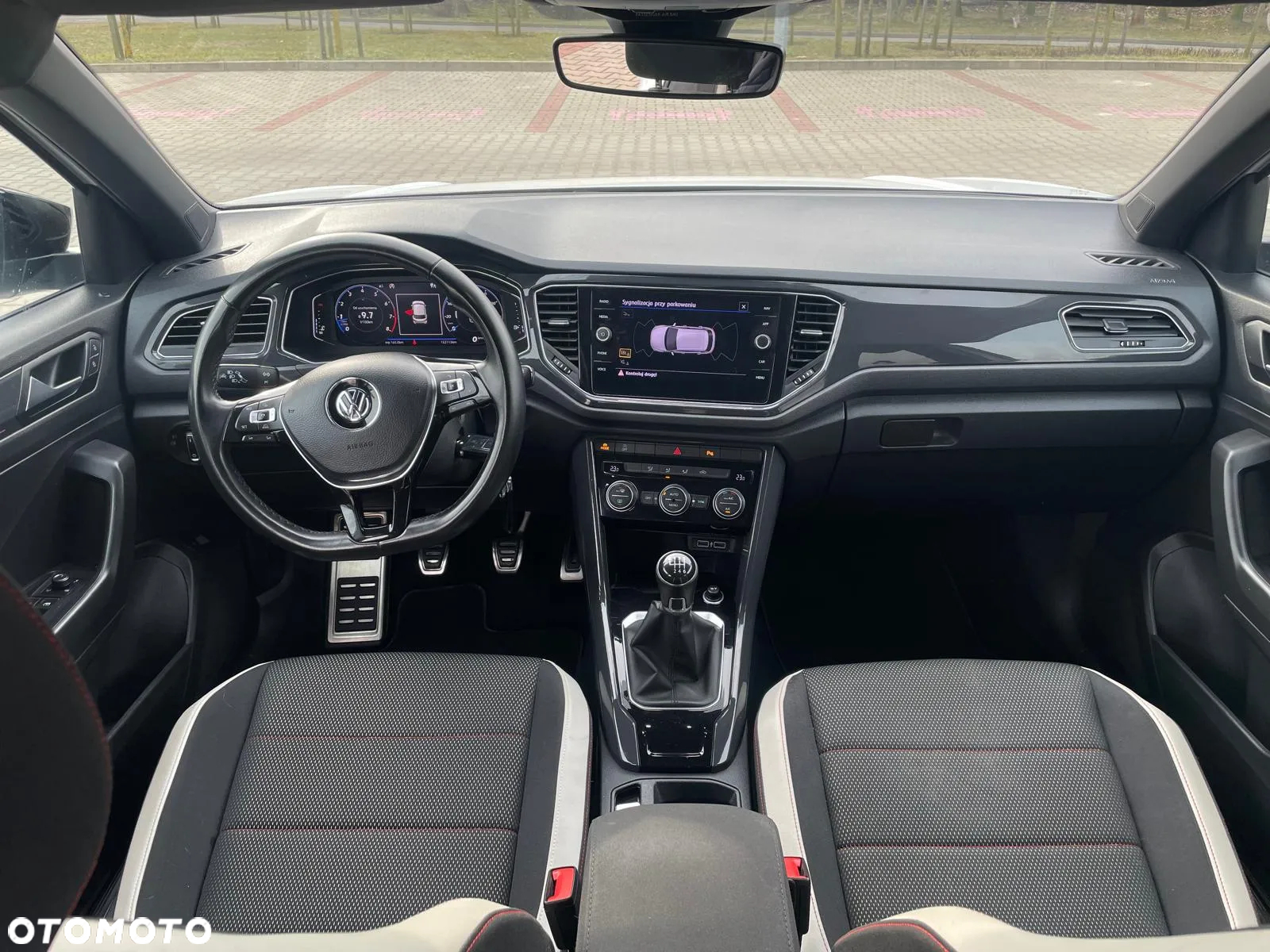 Volkswagen T-Roc 1.5 TSI ACT OPF Sport - 16