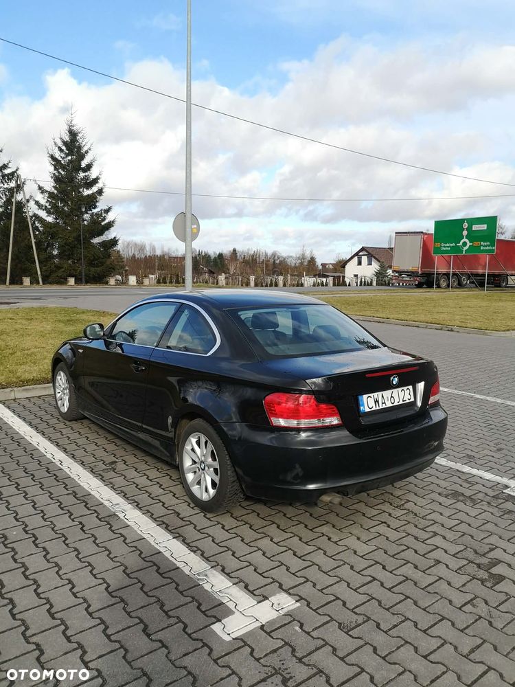 BMW Seria 1 118d DPF - 9