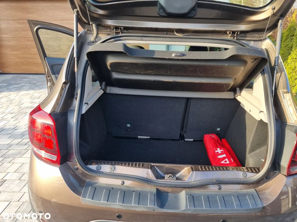 Dacia Sandero Stepway 0.9 TCe Laureate S&S Easy-R - 19