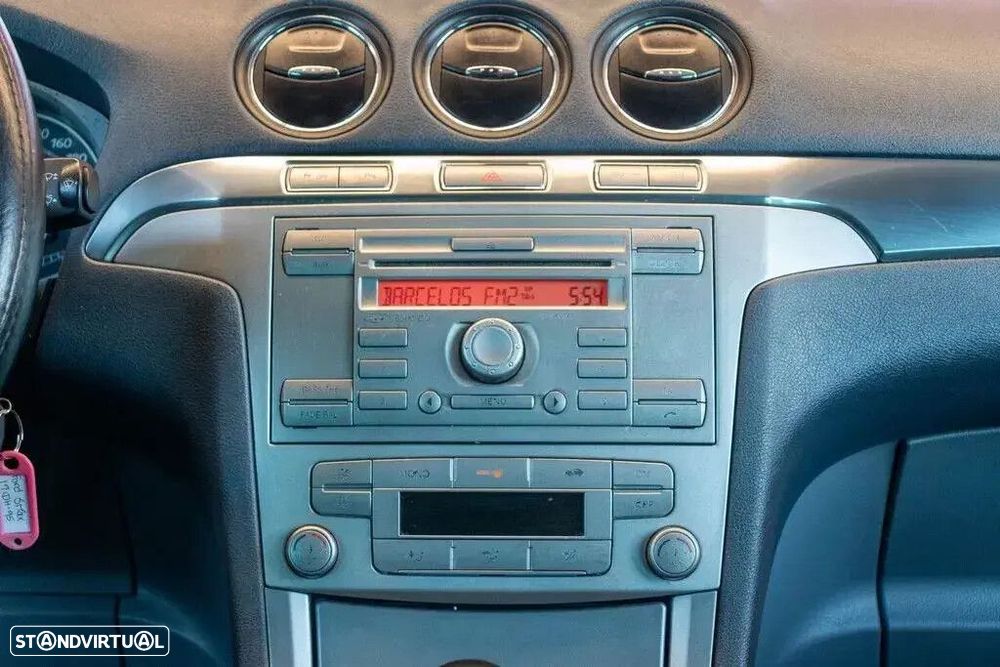 Ford S-Max 1.8 TDCi Titanium 7L - 13