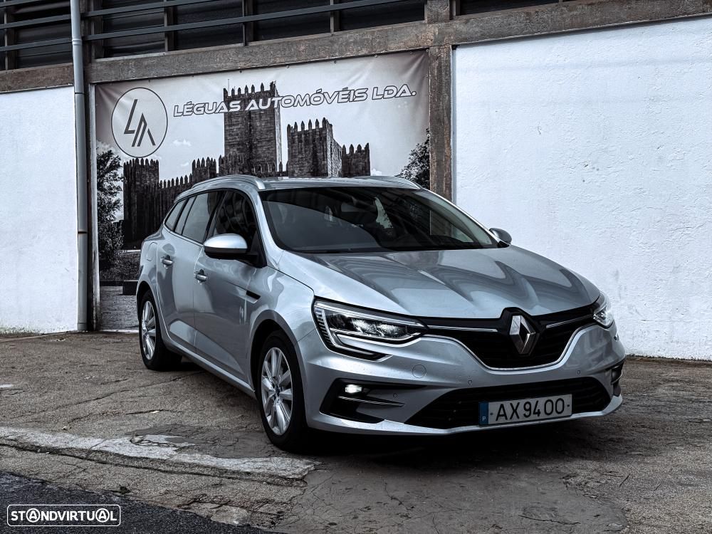 Renault Mégane Sport Tourer 1.6 E-Tech Plug-In Hybrid Equilibre - 1