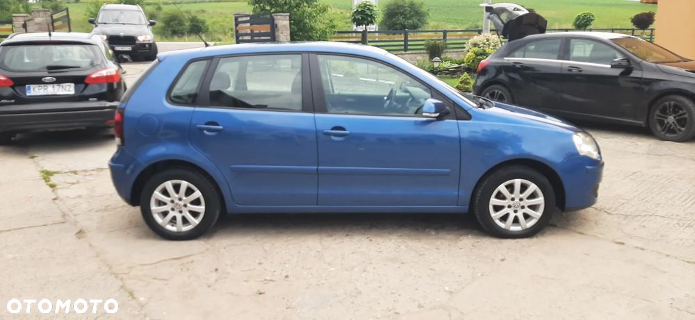 Volkswagen Polo - 5