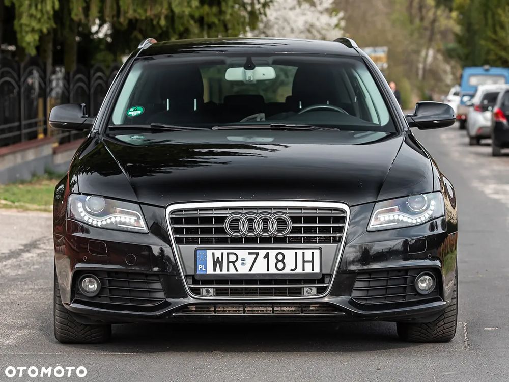 Audi A4 Avant - 11