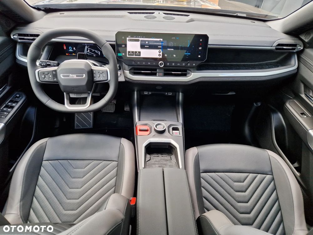 Jeep Compass 1.6 T4 PHEV First Edition FWD DCT - 16