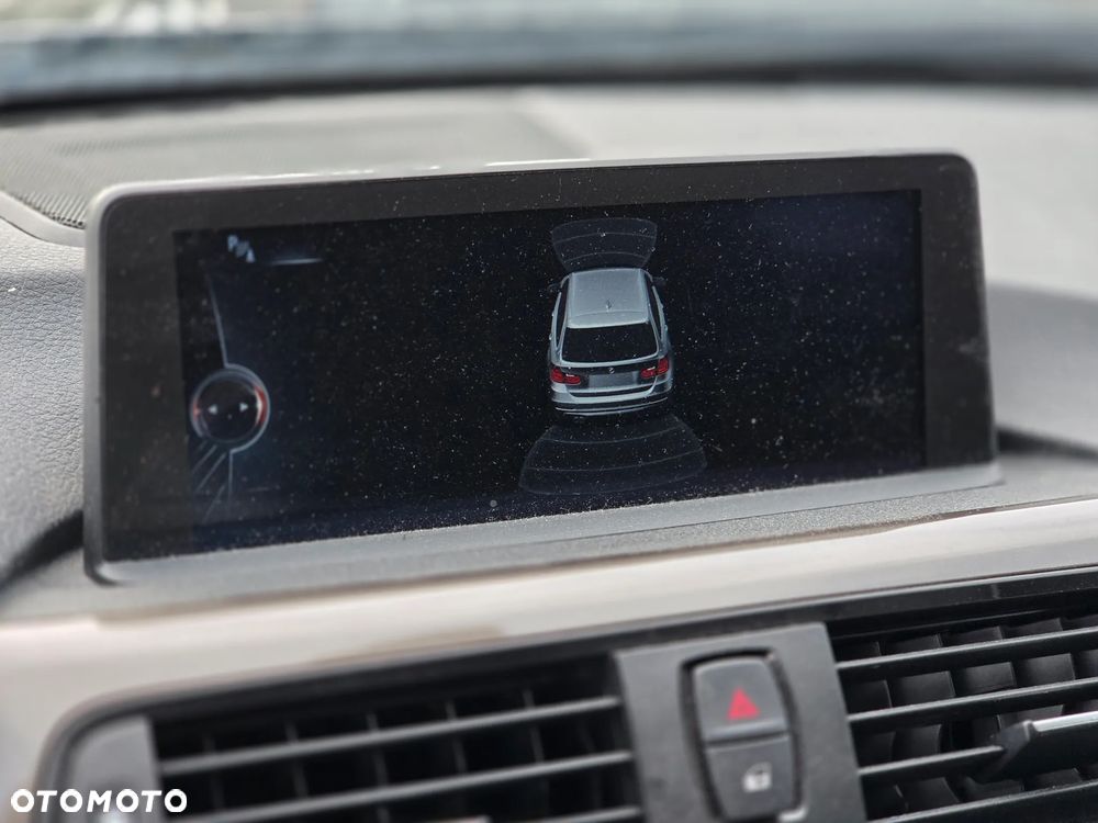 BMW Seria 3 330d Sport-Aut Blue Performance Modern Line - 22