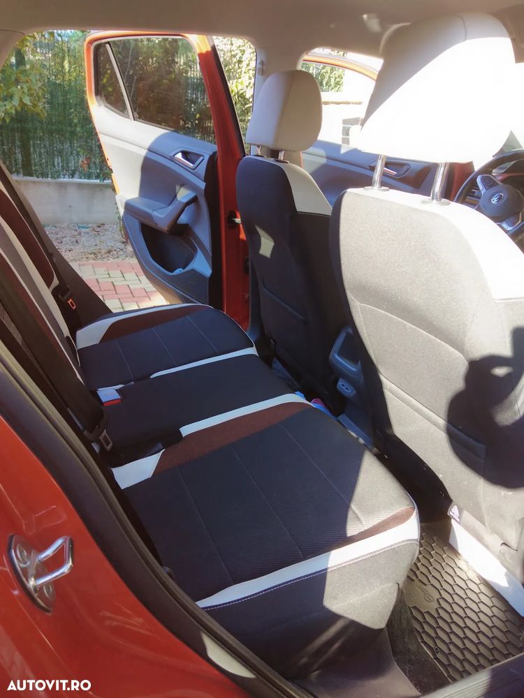 Volkswagen T-Cross - 8