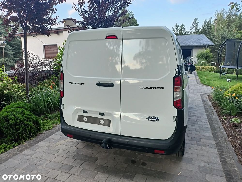 Ford Transit Courier - 7