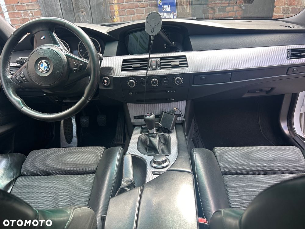 BMW Seria 5 525i - 18
