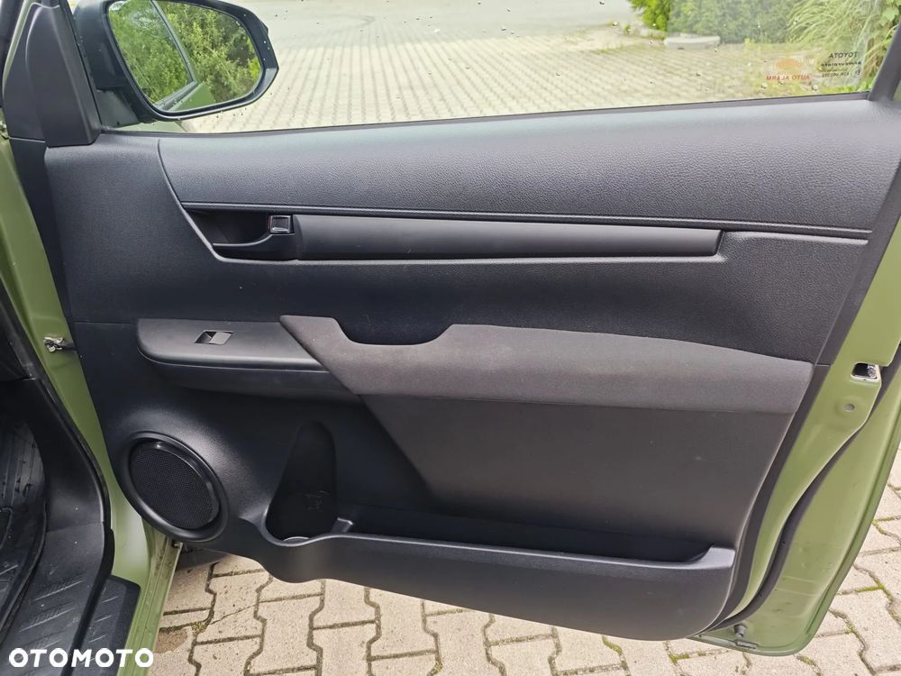 Toyota Hilux 2.4 D-4D Single Cab DLX 4x4 - 18