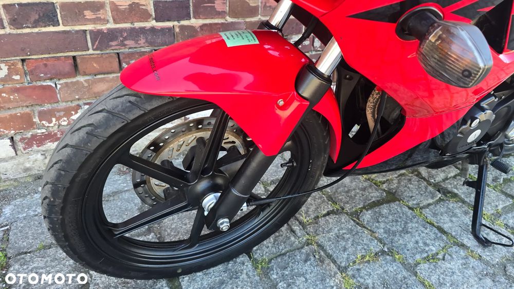 Honda CBR - 19