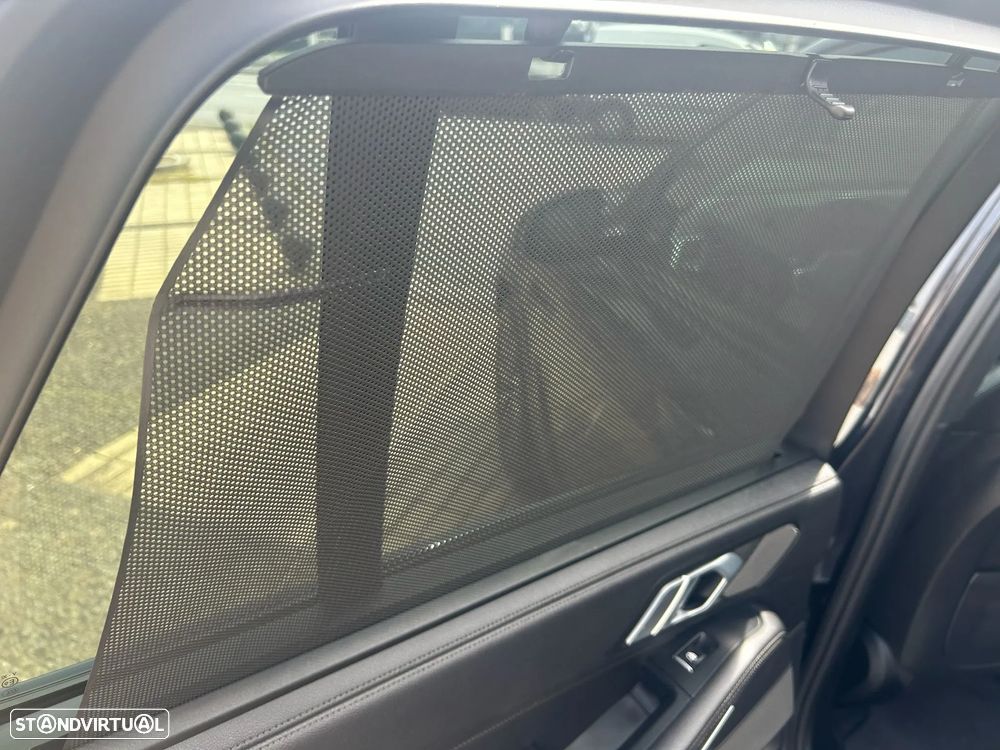 BMW X5 45 e xDrive Pack M - 41