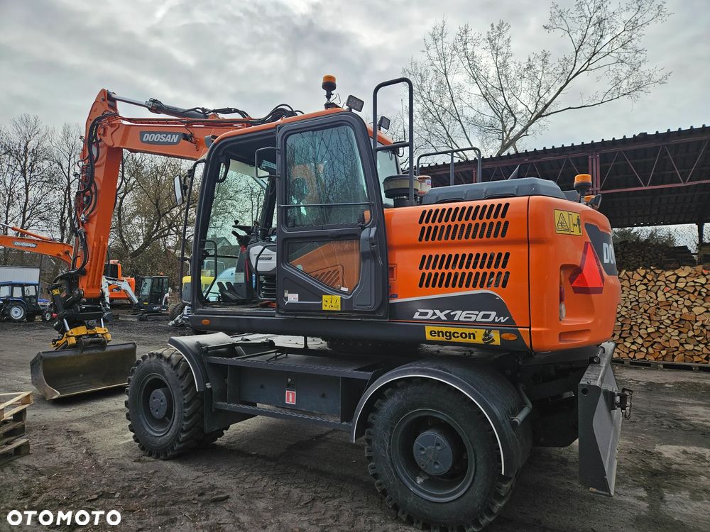 Doosan dx160 - 6