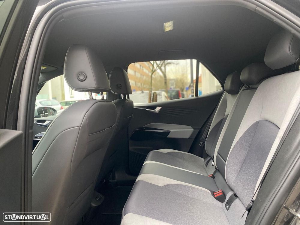 VW ID.3 Pro Performance - 24