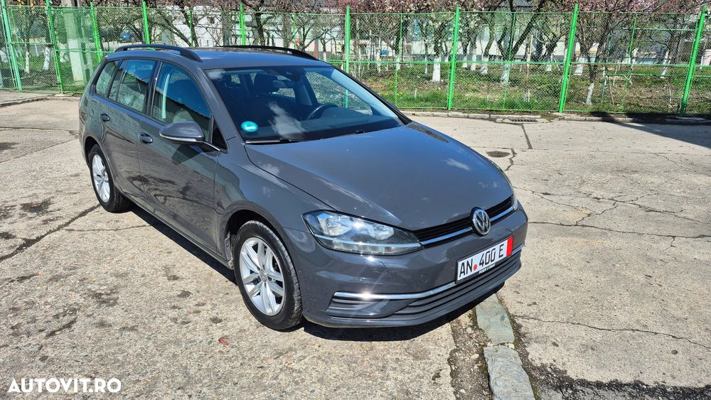 Volkswagen Golf - 21