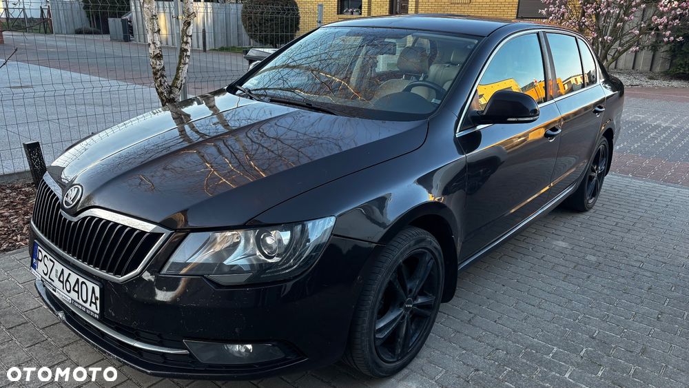 Skoda Superb 2.0 TDI 4x4 Elegance - 2