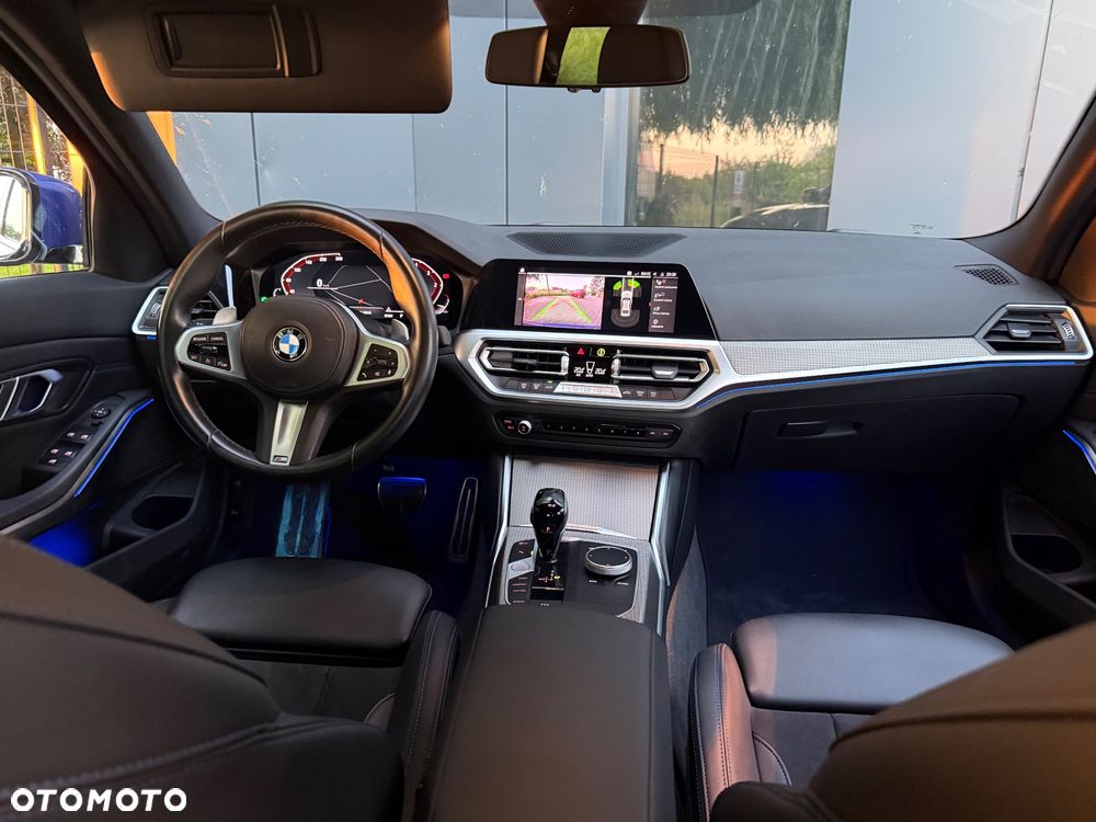 BMW Seria 3 320d M Sport sport - 37