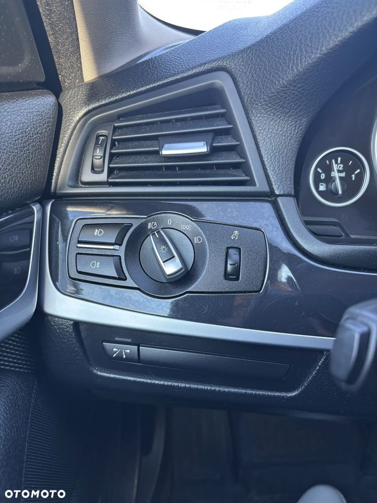 BMW Seria 5 520d - 18