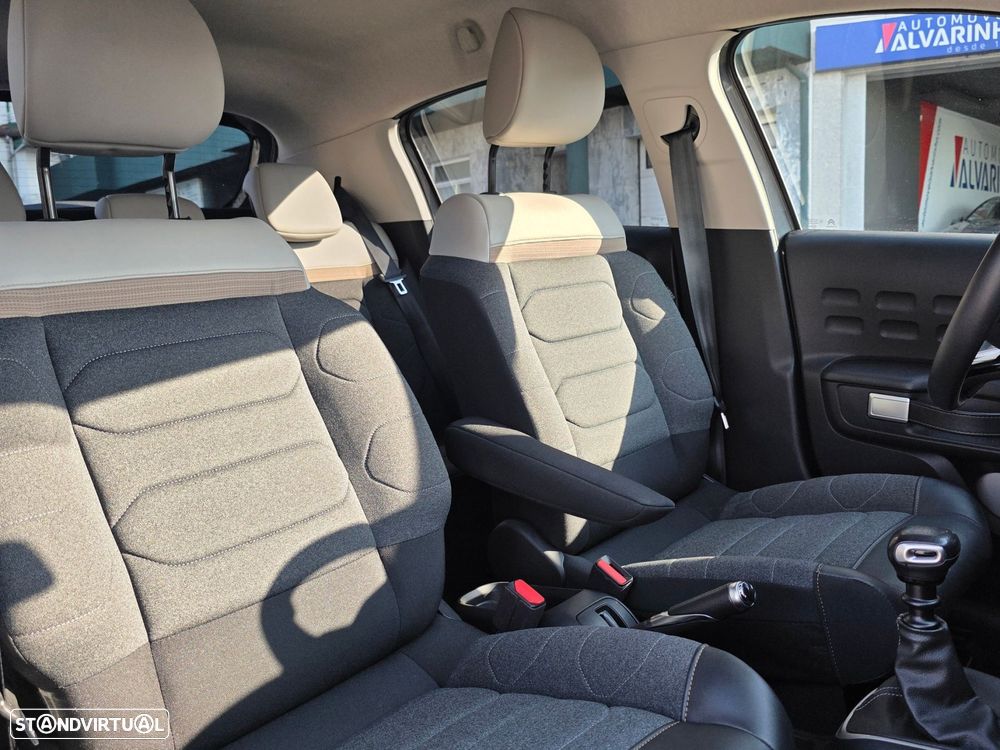 Citroën C3 1.2 PureTech Shine Pack - 25