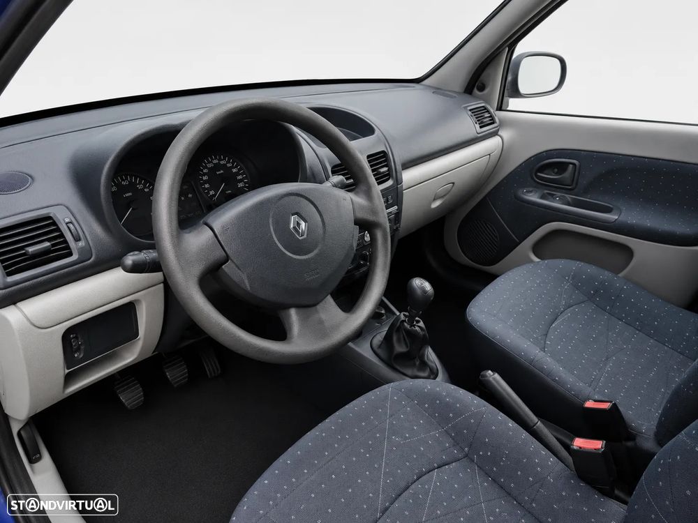 Renault Clio 1.5 dCi Authentique - 9