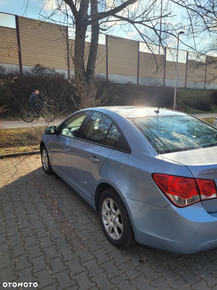 Chevrolet Cruze 2.0 VDCi LS - 5